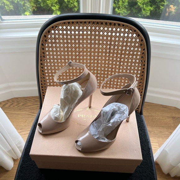 Prada blush heels size 37 from shop in Florence - Picture 4 of 13